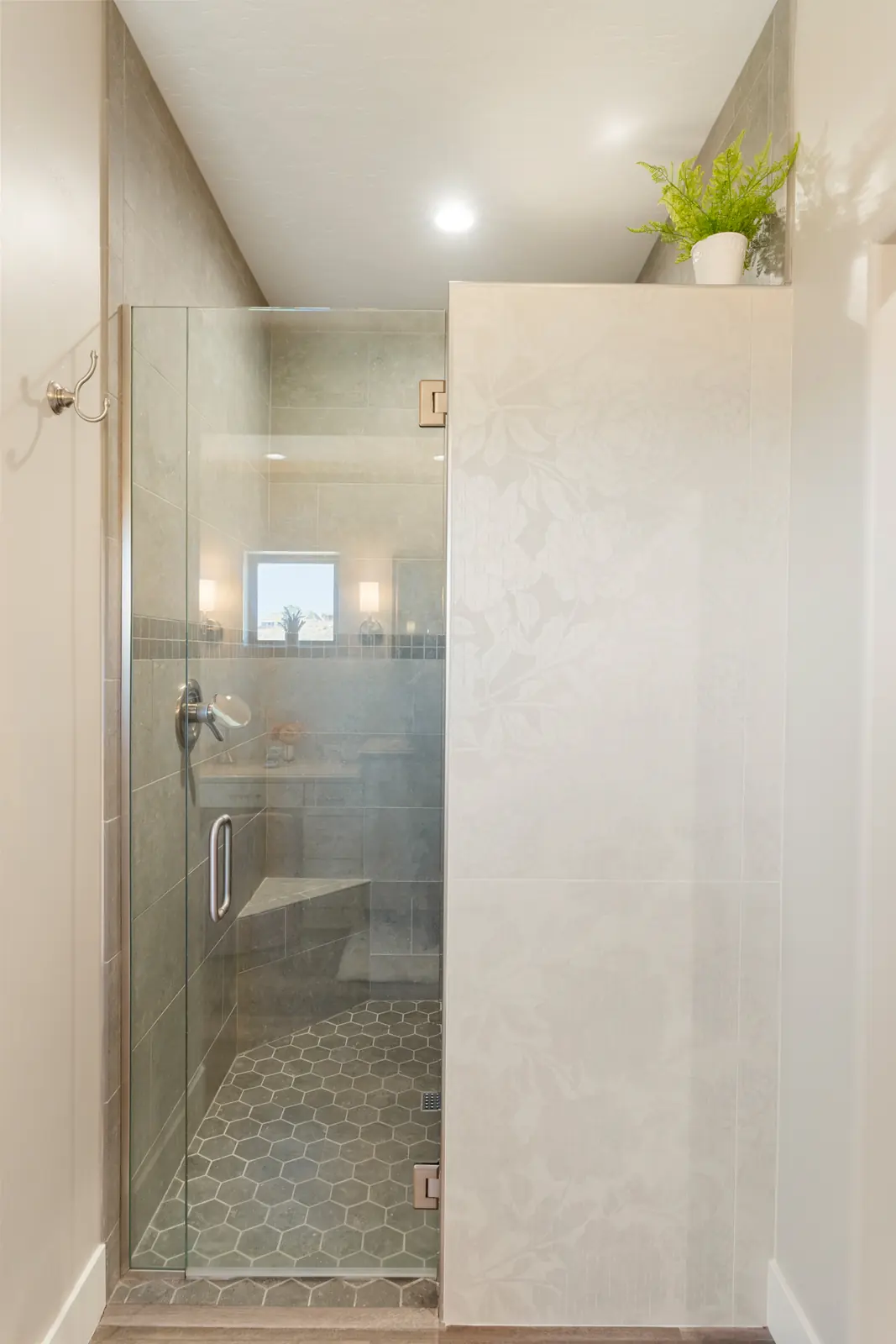 Primary bathroom shower in porcelain slab, Layers of Romance, Refined Designs by Natalie